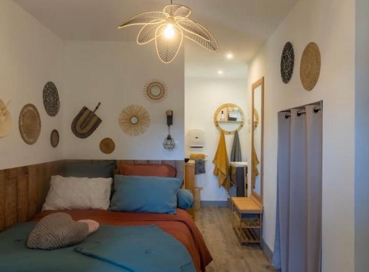 Bienvenue Chez Marie Pierre Lejlighed Oloron-Sainte-Marie Eksteriør billede